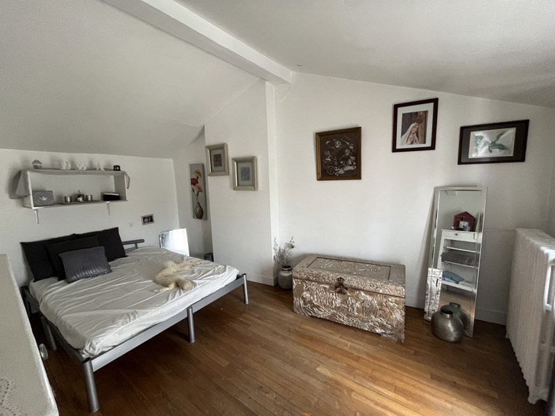 Vente Maison Ruffec - 5 pièces -106 m² - (16700)