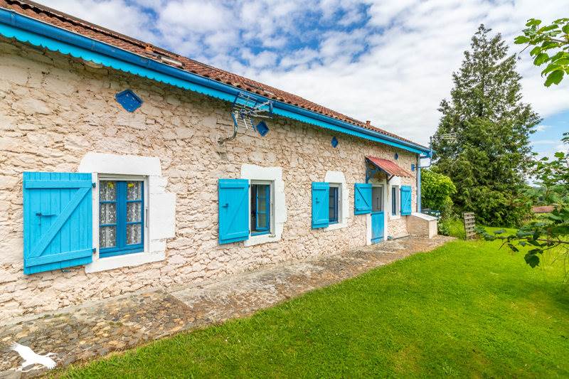 Vente Maison ST PANDELON - 8 pièces -247 m² - (40180)