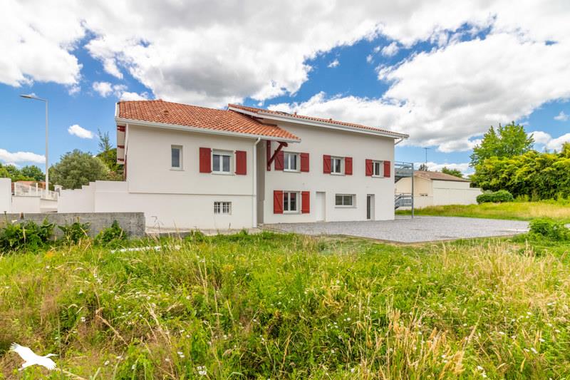 Vente Appartement DAX - 4 pièces -90 m² - (40100)