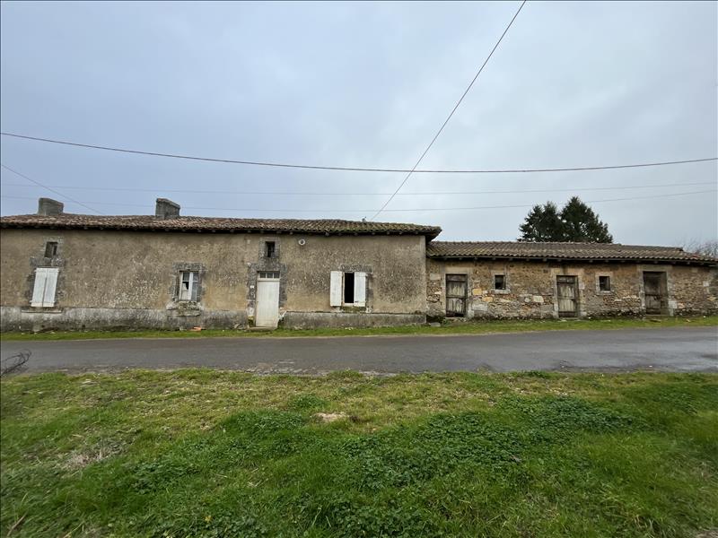 Vente Maison MAZEROLLES - 4 pièces -157 m² - (16310)