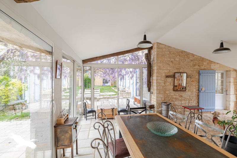Vente Maison RIVIERES - 6 pièces -260 m² - (16110)
