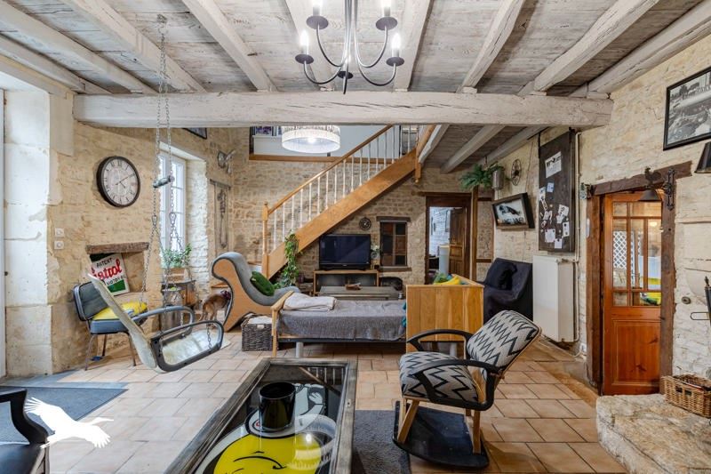 Vente Maison RIVIERES 16110 6 pièces - 260 m²