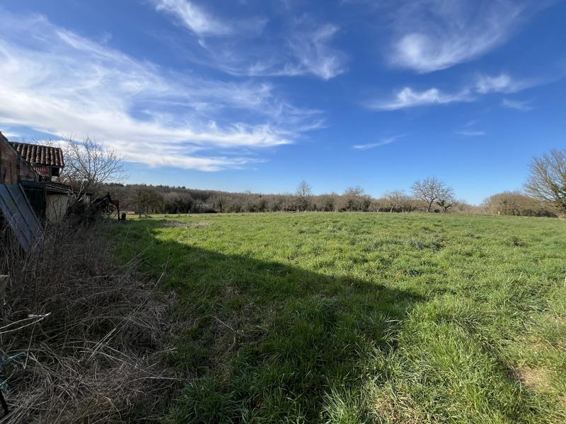 Vente Maison BUNZAC - 5 pièces -105 m² - (16110)