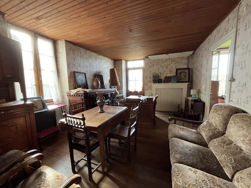 Vente Maison BUNZAC - 5 pièces -105 m² - (16110)