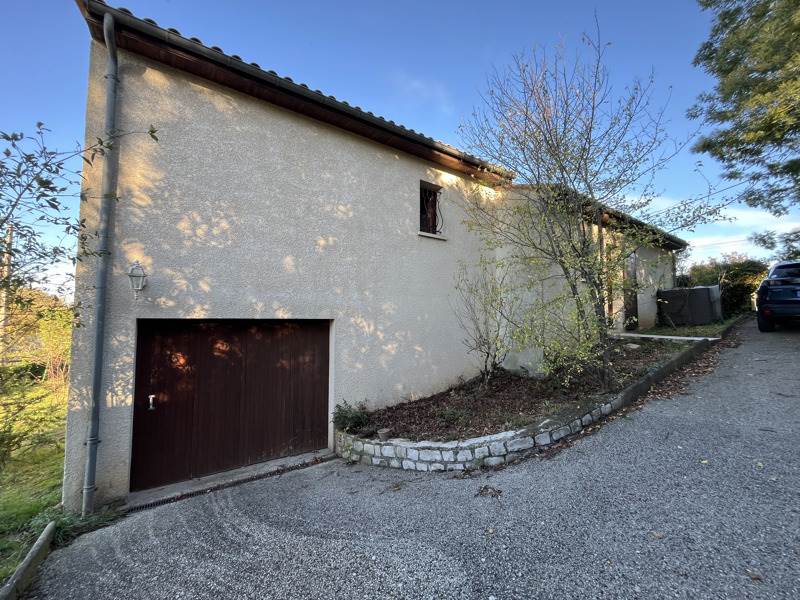 Vente Maison LA ROCHEFOUCAULD EN ANGOUMOIS - 5 pièces -92 m² - (16110)