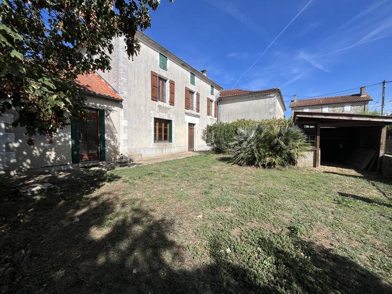 Vente Maison La Rochette - 5 pièces -115 m² - (16110)