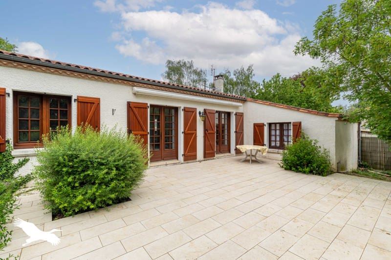 Vente Maison RIVIERES - 5 pièces -96 m² - (16110)
