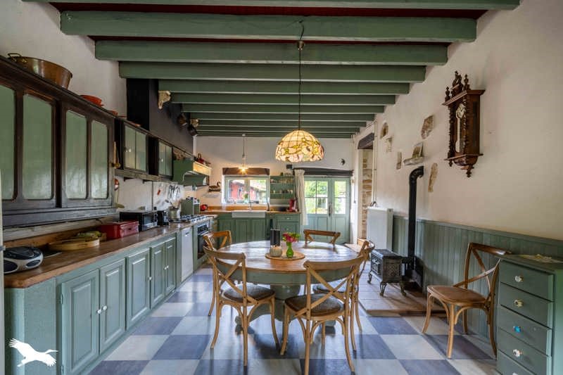 Vente Maison LA ROCHETTE - 7 pièces -245 m² - (16110)