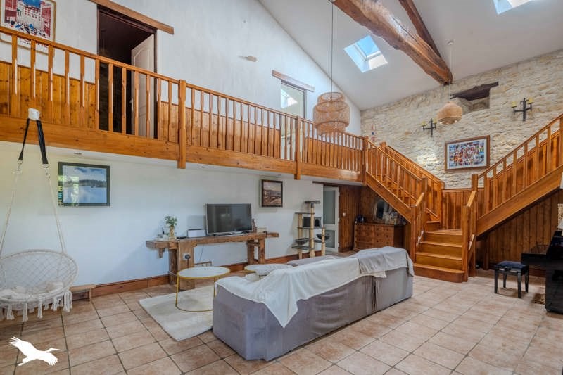 Vente Maison VAL DE BONNIEURE - 7 pièces -197 m² - (16230)