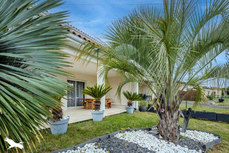 Vente Maison RIVIERES - 4 pièces -90 m² - (16110)