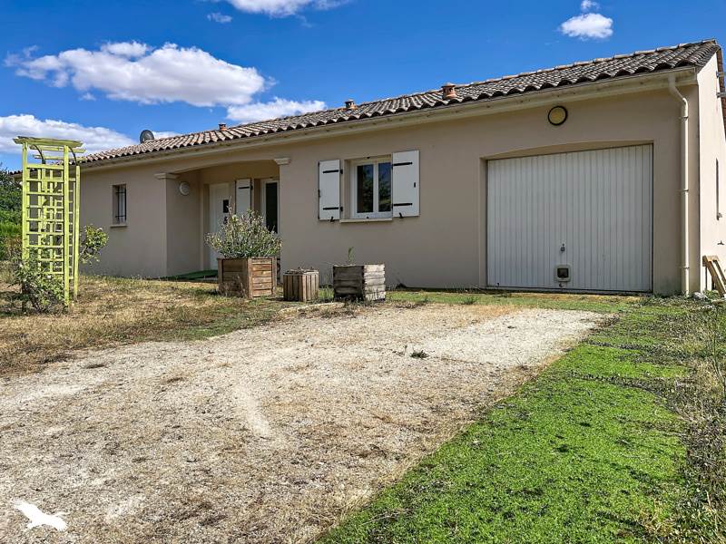 Vente Maison Taponnat-Fleurignac - 4 pièces -100 m² - (16110)