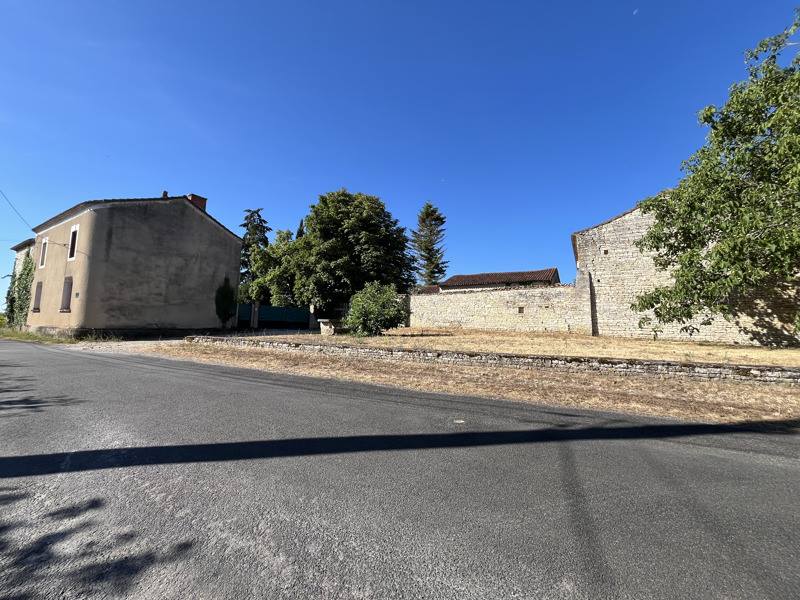 Vente Maison COULGENS - 6 pièces -115 m² - (16560)