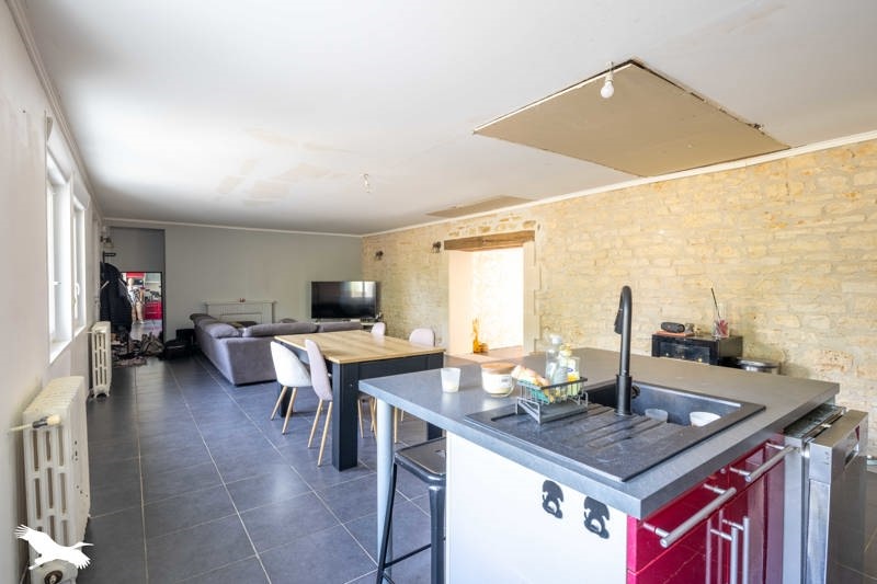 Vente Maison RIVIERES - 6 pièces -122 m² - (16110)