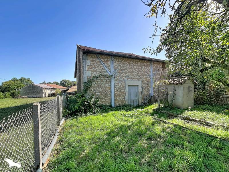 Vente Maison Moulins-sur-Tardoire - 3 pièces -72 m² - (16110)