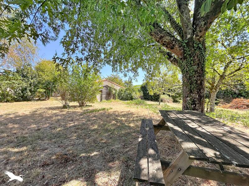 Vente Maison Saint-Adjutory - 4 pièces -86 m² - (16310)