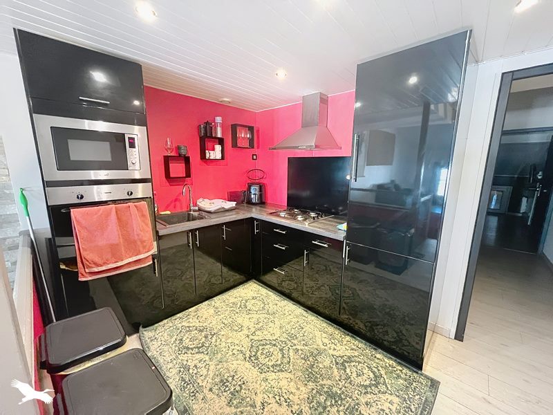 Vente Appartement La Rochefoucauld-en-Angoumois - 3 pièces -53 m² - (16110)