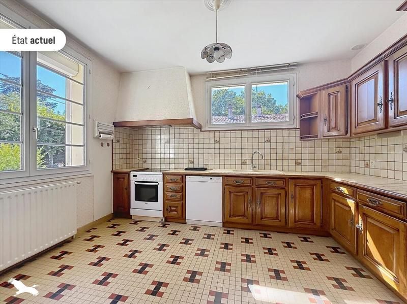Vente Maison La Rochefoucauld-en-Angoumois - 5 pièces -111 m² - (16110)