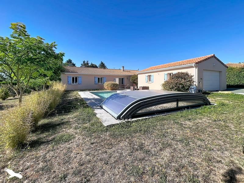 Vente Maison CHASSENEUIL SUR BONNIEURE 16260 5 pièces - 128 m²