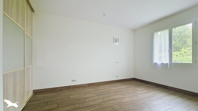 Vente Maison Vitrac-Saint-Vincent - 6 pièces -142 m² - (16310)