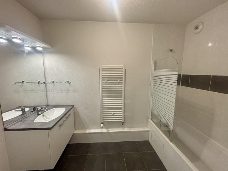 Vente Appartement TOULOUSE - 3 pièces -59 m² - (31200)