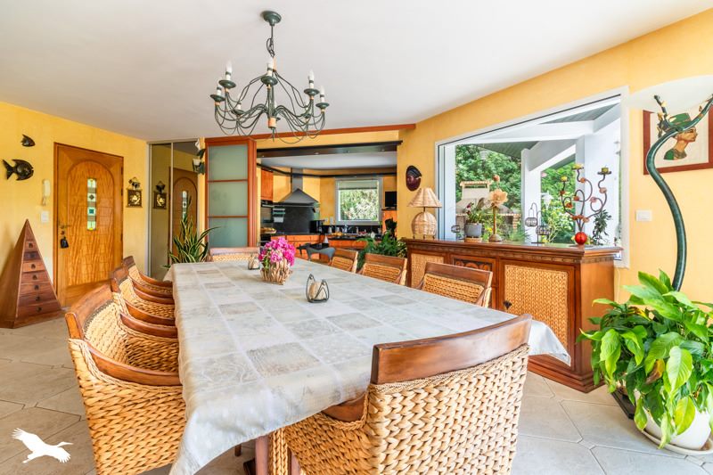 Vente Maison ARCANGUES - 5 pièces -158 m² - (64200)