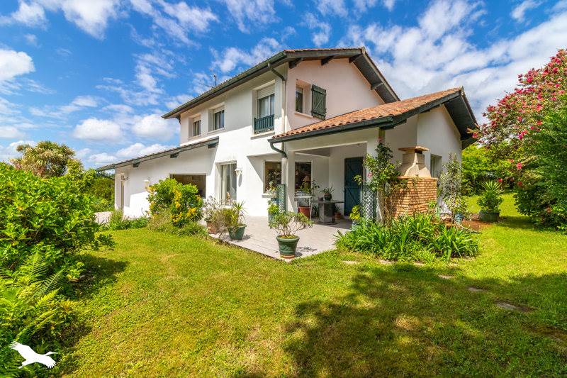 Vente Maison ARCANGUES - 5 pièces -158 m² - (64200)