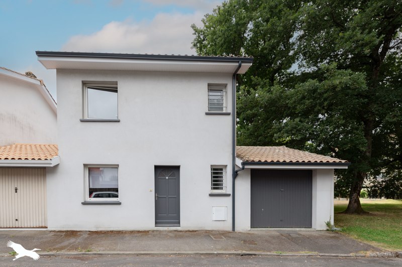 Vente Maison HOURTIN 33990 5 pièces - 110 m²