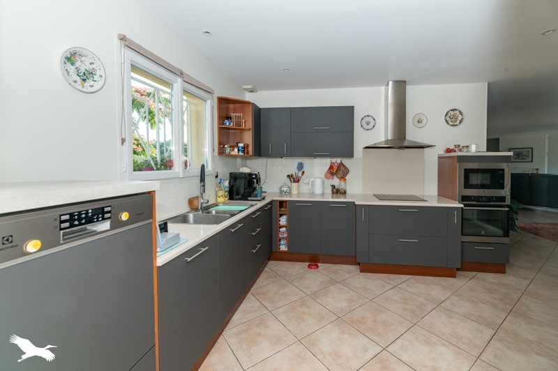 Vente Maison HOURTIN - 6 pièces -174 m² - (33990)
