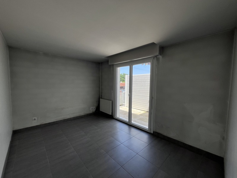 Vente Appartement HOURTIN - 3 pièces -67 m² - (33990)