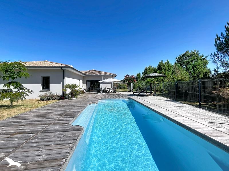 Vente Maison HOURTIN - 6 pièces -146 m² - (33990)