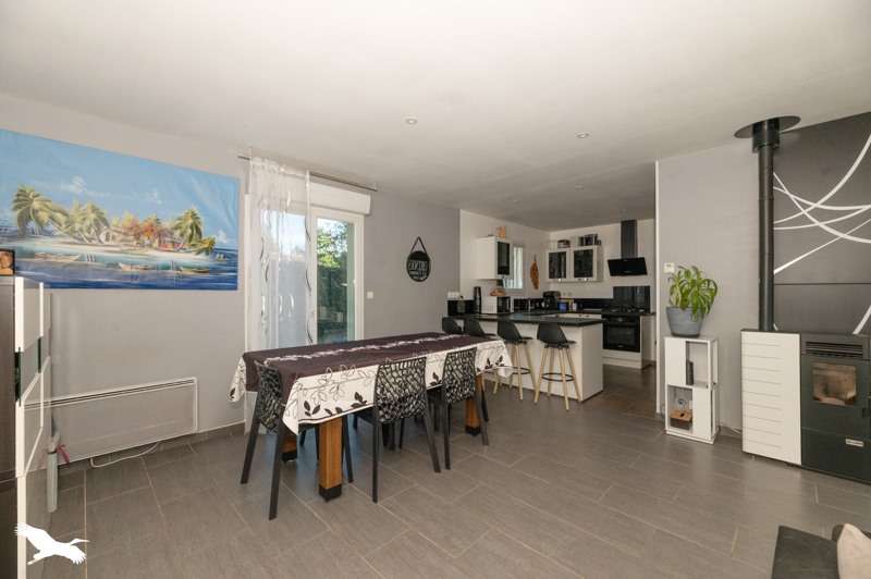 Vente Maison HOURTIN - 5 pièces -101 m² - (33990)