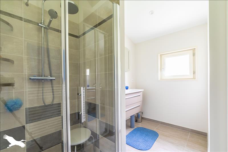 Vente Maison HOURTIN - 4 pièces -77 m² - (33990)