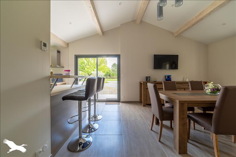 Vente Maison HOURTIN - 4 pièces -77 m² - (33990)