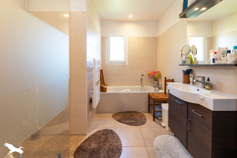 Vente Maison HOURTIN - 4 pièces -98 m² - (33990)
