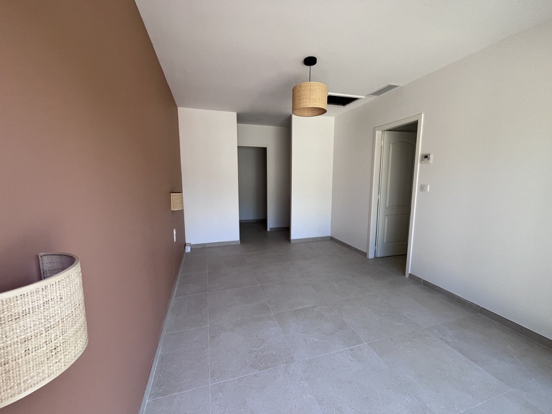 Vente Maison HOURTIN - 5 pièces -115 m² - (33990)