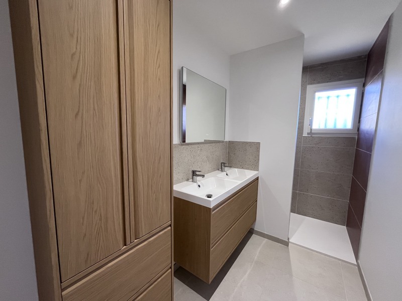 Vente Maison HOURTIN - 5 pièces -115 m² - (33990)