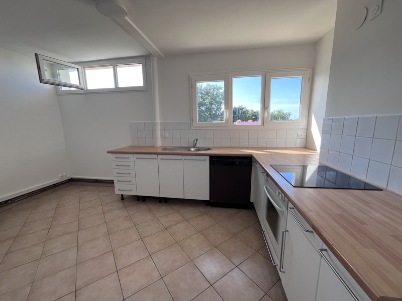Vente Appartement HOURTIN - 5 pièces -86 m² - (33990)