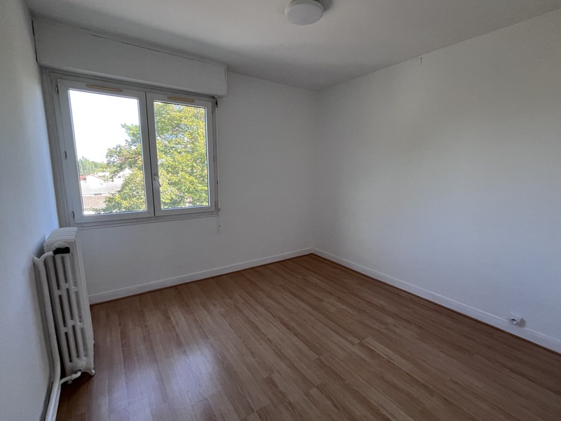 Vente Appartement HOURTIN - 5 pièces -86 m² - (33990)