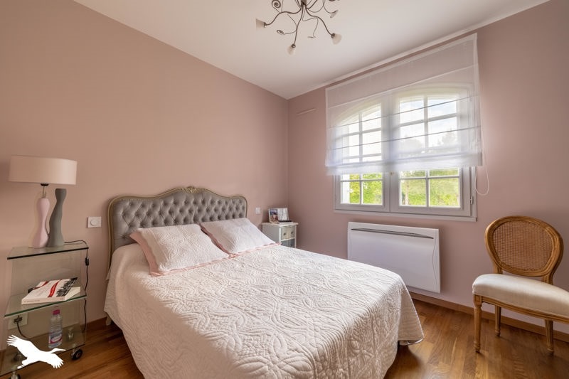 Vente Maison HOURTIN - 6 pièces -192 m² - (33990)