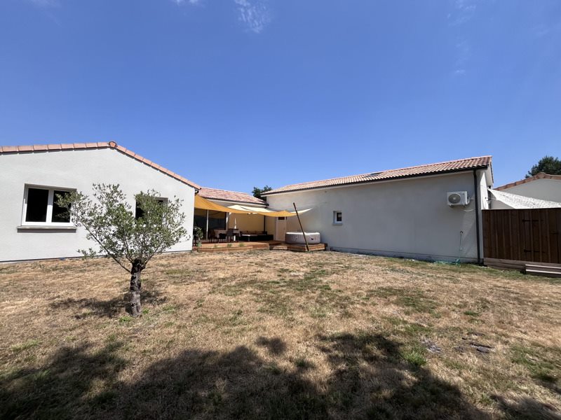 Vente Maison NAUJAC SUR MER - 5 pièces -130 m² - (33990)