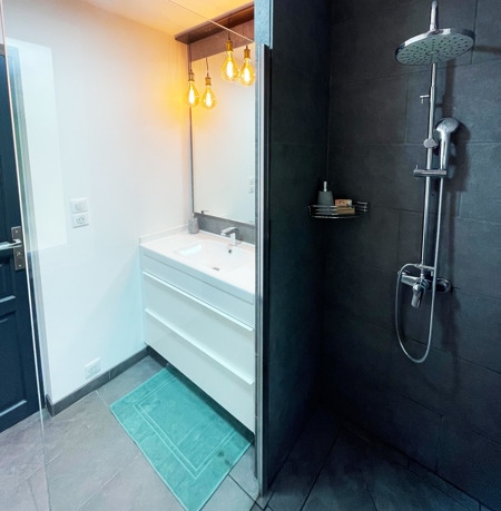 Vente Maison HOURTIN - 5 pièces -111 m² - (33990)