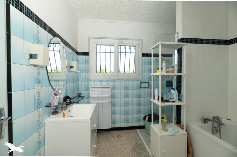 Vente Maison HOURTIN - 5 pièces -107 m² - (33990)
