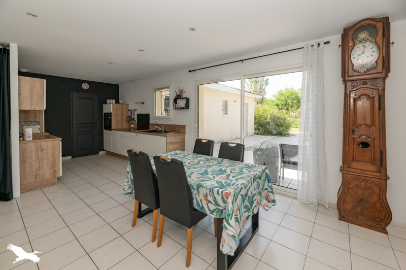 Vente Maison HOURTIN - 7 pièces -131 m² - (33990)