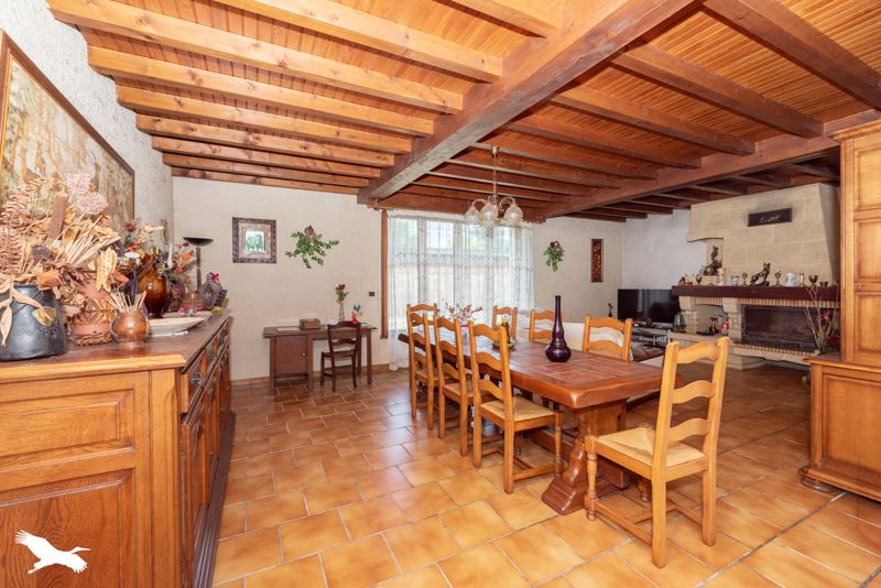 Vente Maison HOURTIN - 4 pièces -117 m² - (33990)