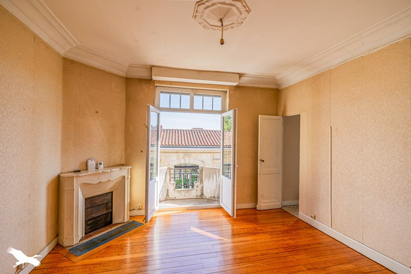 Vente Appartement BORDEAUX - 4 pièces -96 m² - (33000)