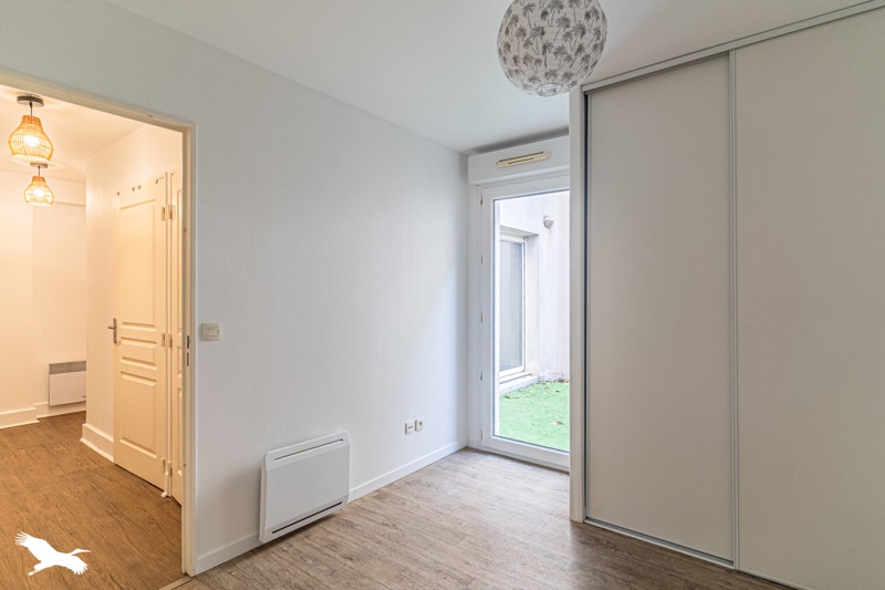 Vente Appartement BORDEAUX - 2 pièces -47 m² - (33000)