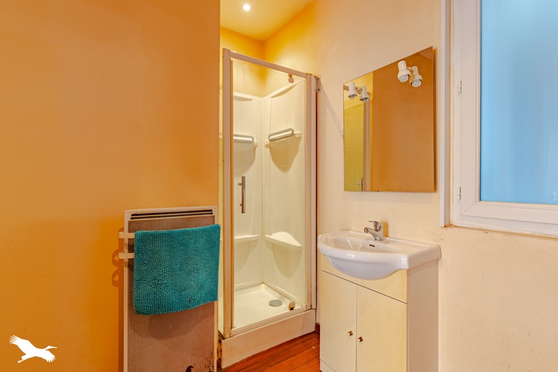 Vente Appartement BORDEAUX - 2 pièces -33 m² - (33000)