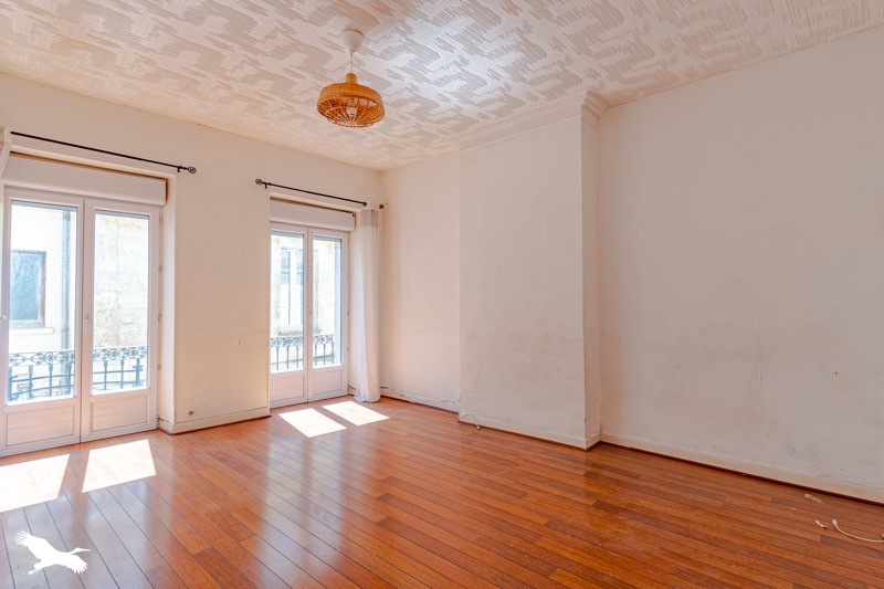 Vente Appartement BORDEAUX - 2 pièces -43 m² - (33000)