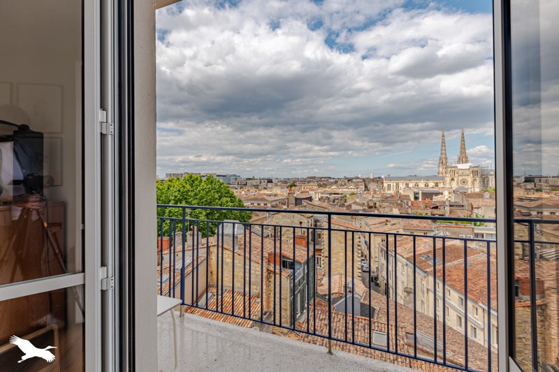 Vente Appartement BORDEAUX - 3 pièces -54 m² - (33000)