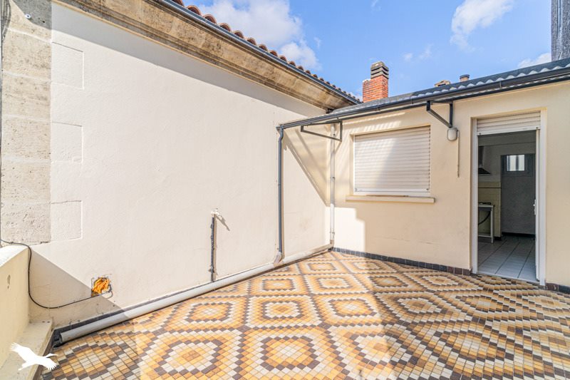 Vente Appartement BORDEAUX - 3 pièces -91,1 m² - (33000)